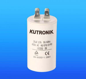 Kondensator silnikowy 8uF/450VAC z konektorami