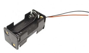 Koszyk na 4 baterie typu AAA kwadrat 1.5V