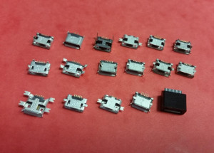 Zestaw 17szt gniazd micro USB