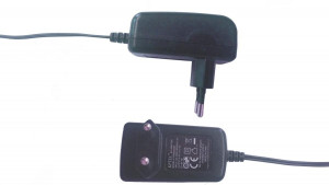 Zasilacz impulsowy 12V/1.5A DC2.1/5.5