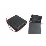 Koszyk na 4 baterie AA 1.5V z pokrywką i wyłącznikiem