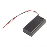 Koszyk na 2 baterie AAA 1.5V z pokrywką i wyłącznikiem